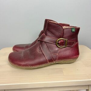 EL NATURALISTA Torcus Ankle Boot Red Leather Size 7/37 Lagenlook Granola